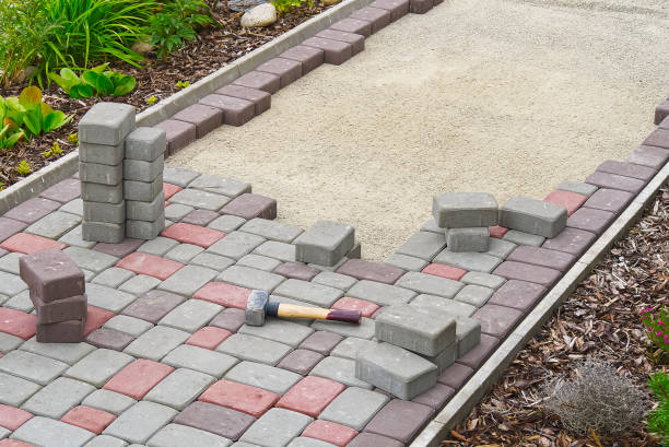 Best Luxury Driveway Paving Solutions in Rochester, WA